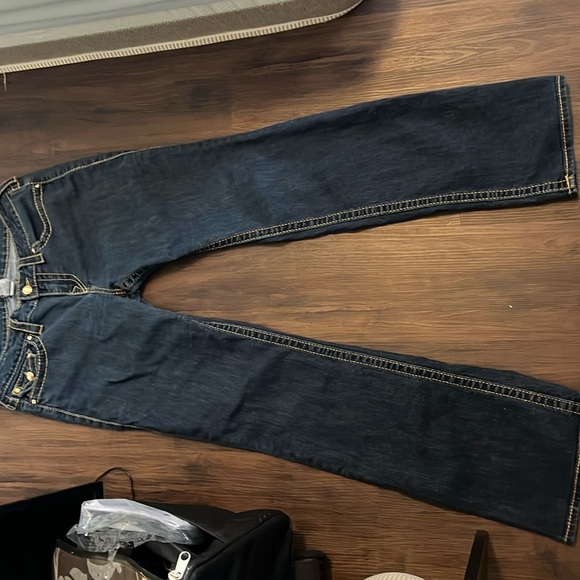 True Religion Flare Jeans (New, only worn once!) - Picture 4 of 5
